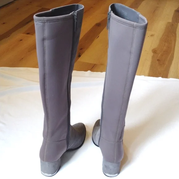 Calvin Klein Gray Freeda Tall Boot - Picture 4 of 11